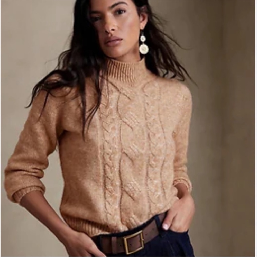 Banana republic factory cable knit sweater